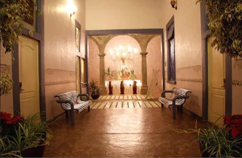Hotel La Alhondiga Puebla