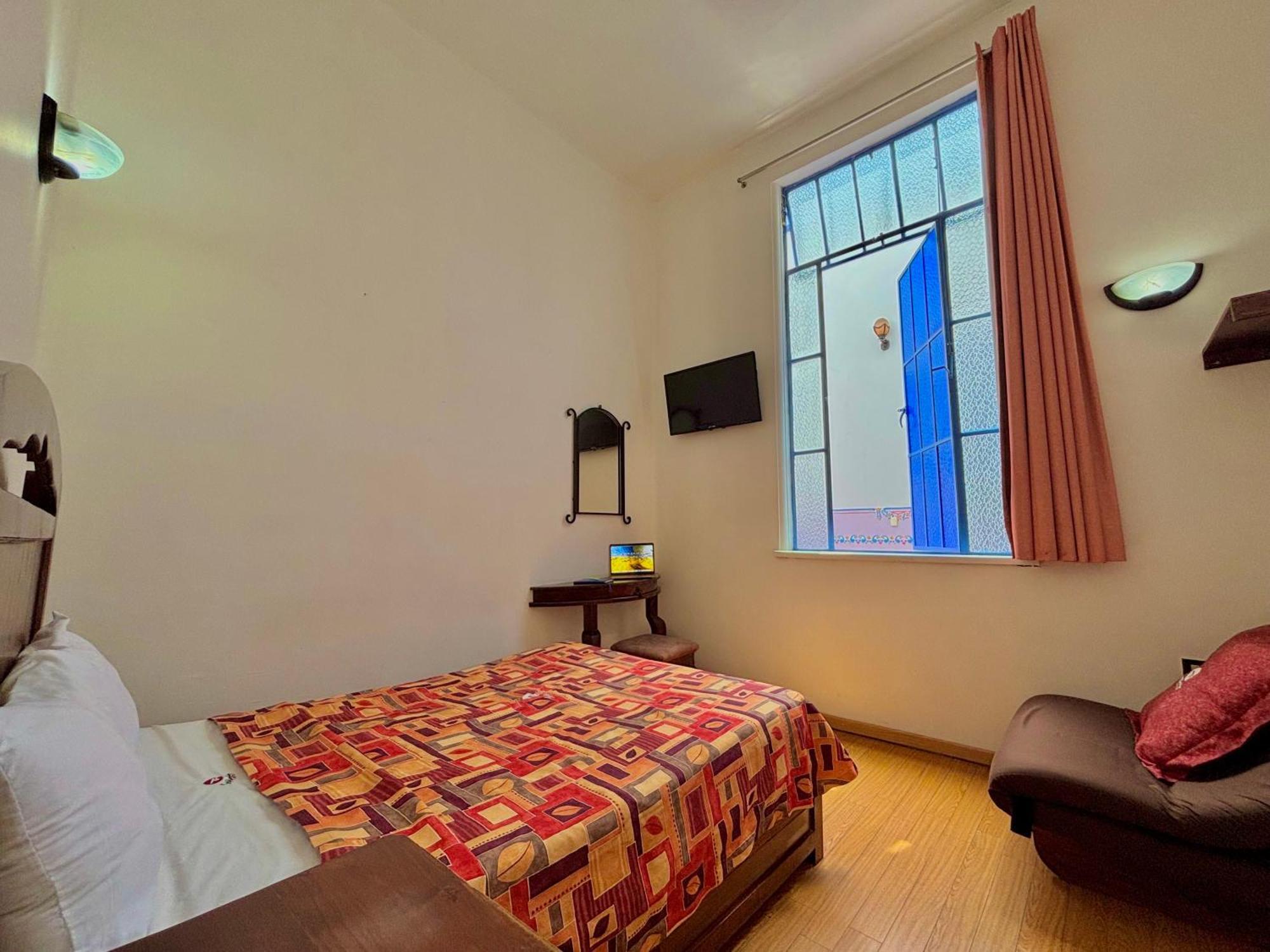 La Alhondiga Hotel 3*