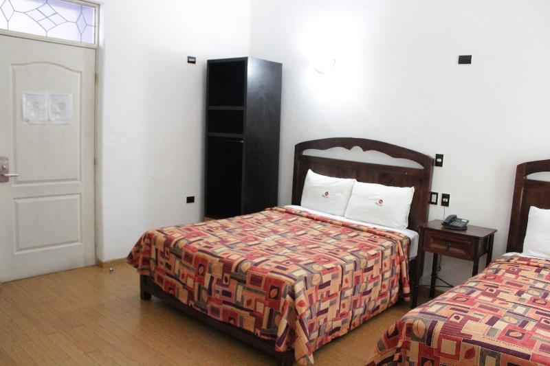Hotel La Alhondiga 3*